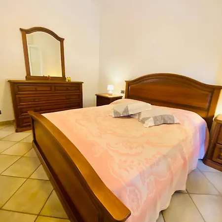 Casa Leon פינאלה ליגורה
